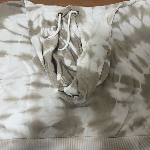 Z Supply Hoodie - Picture 3 of 3